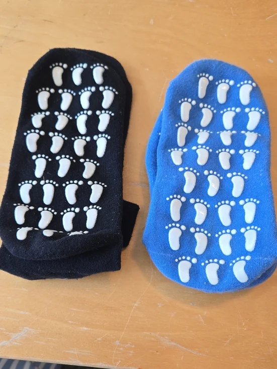Non-Slip Women's No-Show Socks - Black & Blue