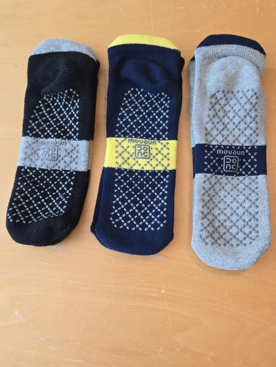 No-Show Grip Socks with Cushioned Band - Navy/Yellow, Black, Gray