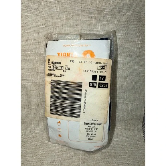 Town & Country Sheer Chevron Tights Black L/XL Vintage Hosiery 0404-6