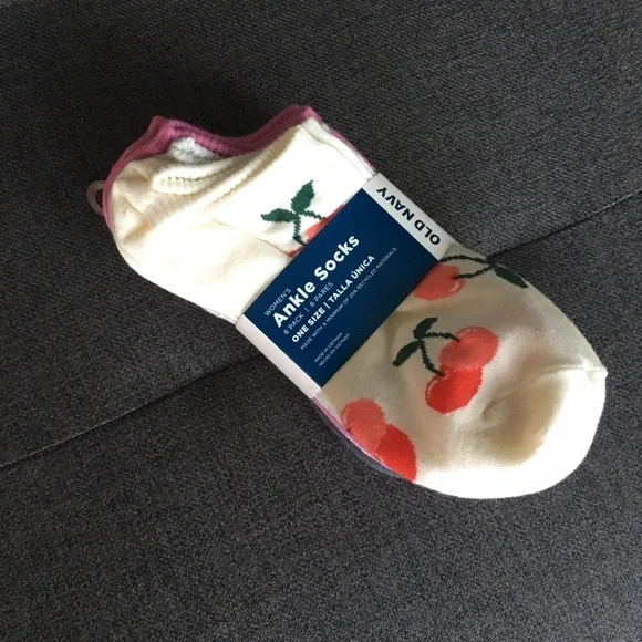 Old Navy Set/6 Women’s Fruit Theme Variety Ankle Socks, One Size