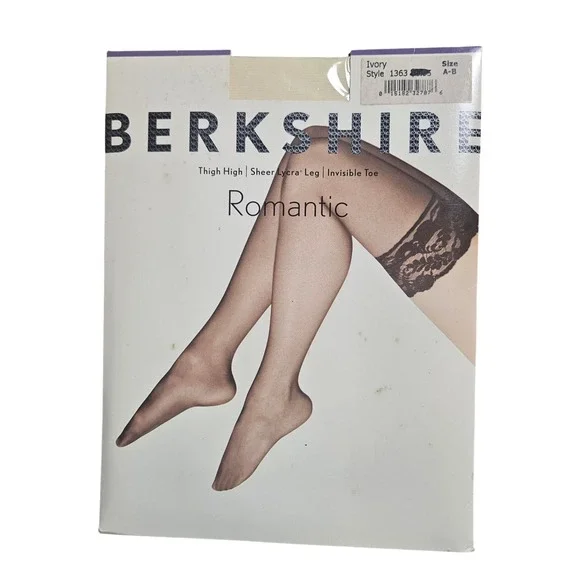 Berkshire Romantic Thigh High Stockings A-B Ivory Lace Top Sheer Lycra 1363 NWT