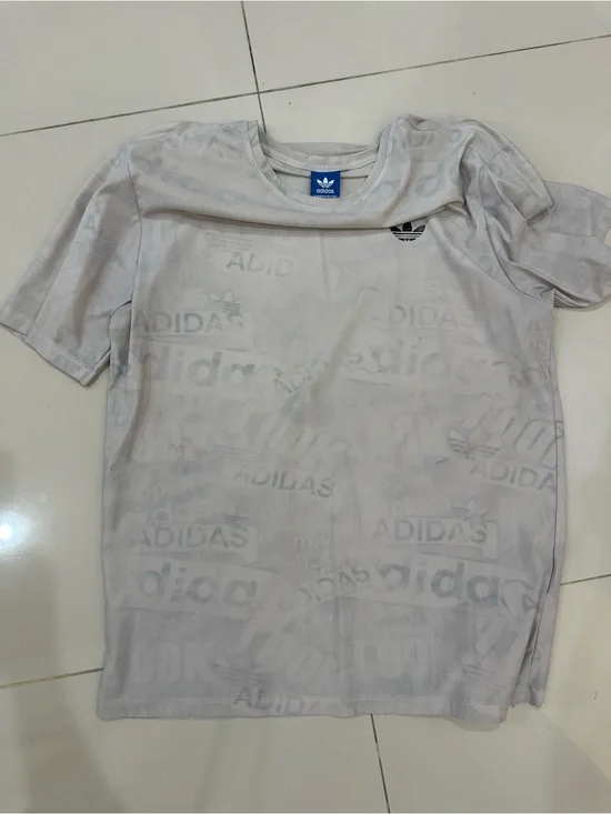 adidas White Short-Sleeve Logo Graphic Tee