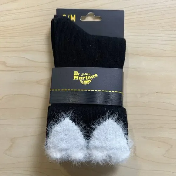 Dr Martens Women’s Size Small Medium HEART SOCK BLACK-WHITE COTTON BLEND New