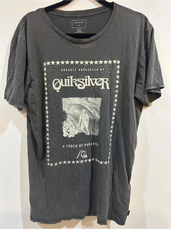 Vintage Quiksilver Oversized Men's Charcoal Gray Graphic Tee