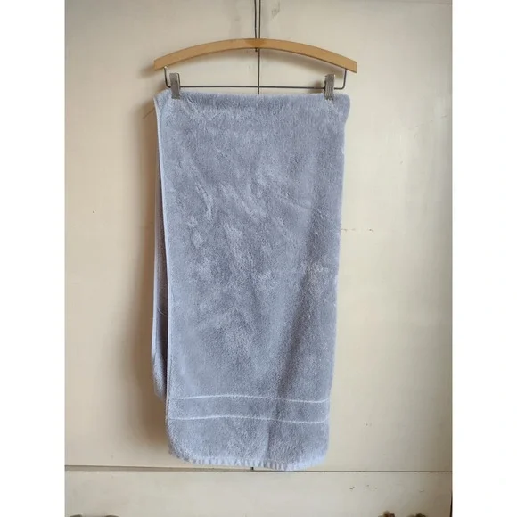 Brooklinen Light Gray Bath Towel Turkish Cotton Soft Fluffy Single Large Slate