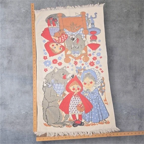 VTG 70s Cannon Red Riding Hood Cotton Bath Towel 22x36