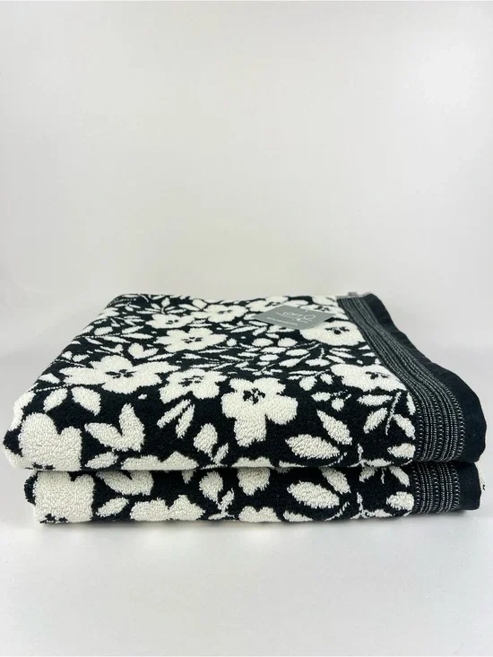 Loft by Loftex Bath Towels Bold Floral Black Off White Soft 100% Cotton 2 Pc NEW