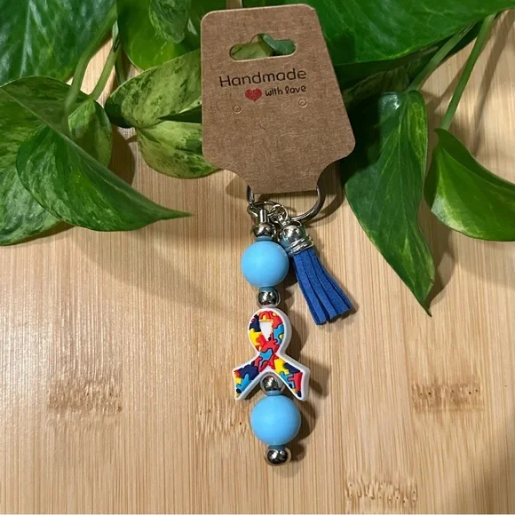 Autism Awareness Keychain‎ 🧩 Handmade Silicone Beads | Puzzle Piece Colors
