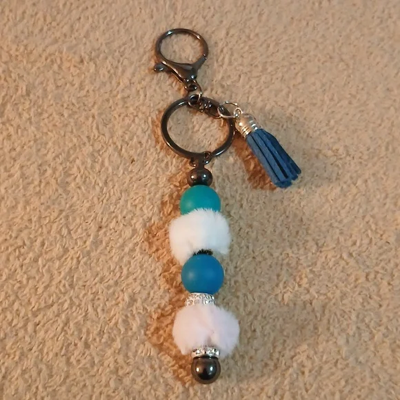 BAG CHARM/KEYCHAIN 6