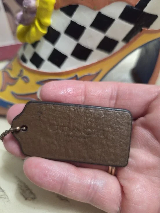 COACH Brown Leather HangTag, EUC