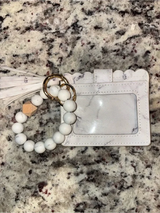 Source Unknown White Marble Beaded Tassel Cardholder Keychain