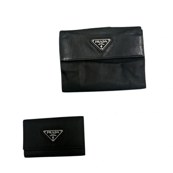 Prada Black Tessuto Nylon Saffiano‎ Leather 6 Key Holder Wallet Made in Italy