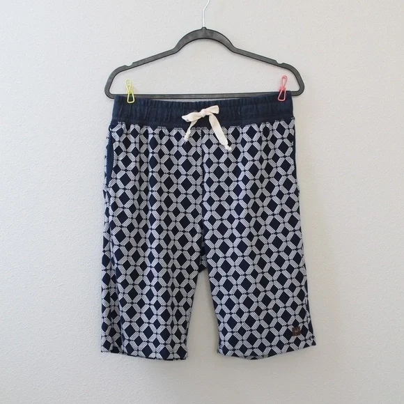 Cozy Short Geometric‎ Pattern