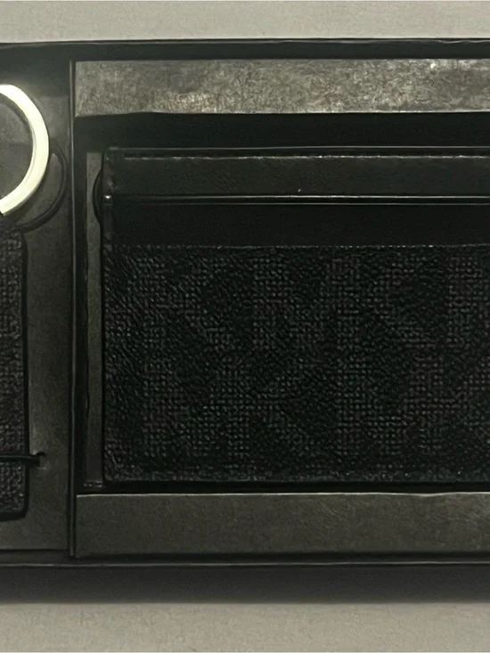 Michael Kors Black Leather Card & Key Organizer with Metal Ring