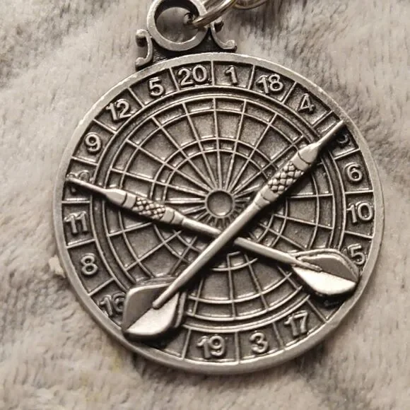 ‎Pewter engraved dart board