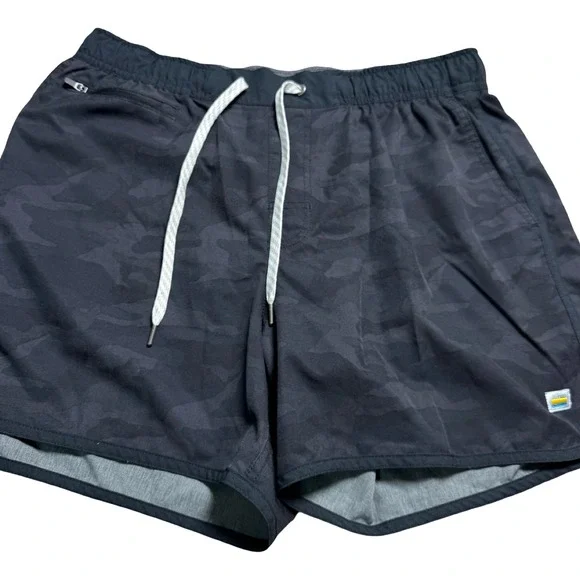 Vuori Kore Shorts Mens Large Black Camo Good Athletic Training Lined V366