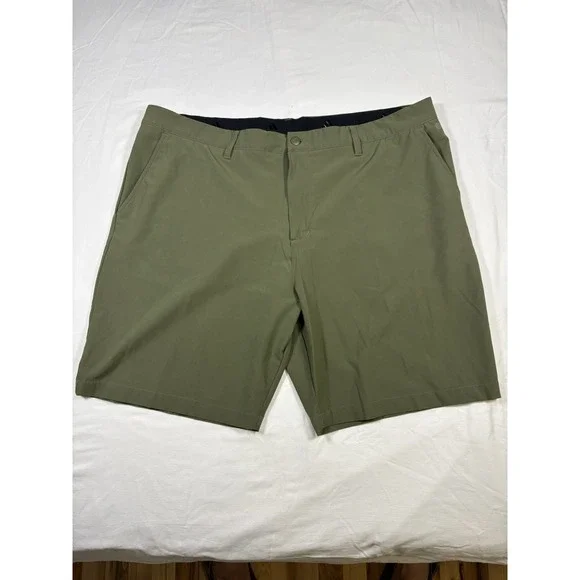 Adidas Men's Golf Casual Olive Green  Flat Front Performance Shorts Size 42