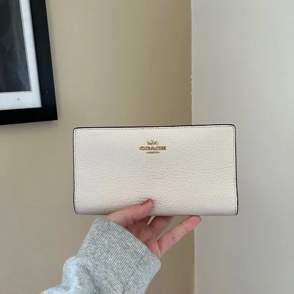 Y2K 2000s Coach Trifold White Leather Floral wallet / clutch