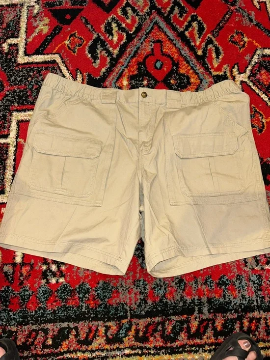 NWT Croft & Barrow size 50 cargo shorts