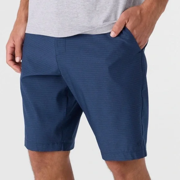 Hang Ten‎ mens flat front blue plaid hybrid shorts Sz-32. X15