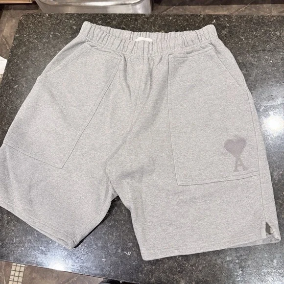 AMI Paris Ami De Coeur Gray Sweat Shorts Men's Medium M Portugal