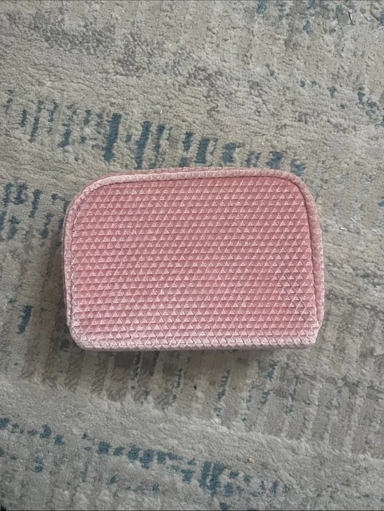 Estee Lauder Pink Velvet Textured Zip Pouch
