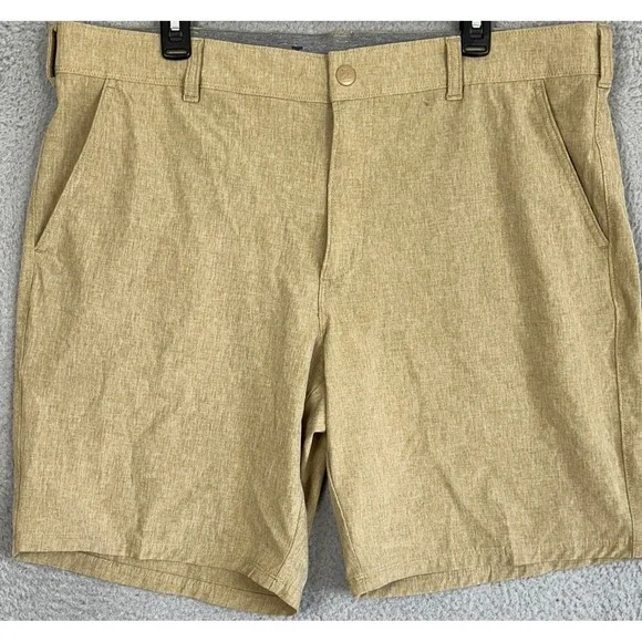 IZOD Saltwater Shorts Mens 38X9.5 Tan Khaki Golf Chino Stretch Flat Front Casual