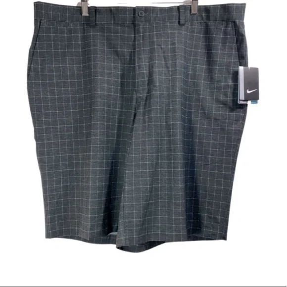 NWT Nike Dri-Fit golf Men shorts Size 40 Color gray