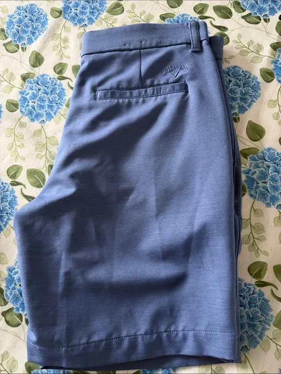 Callaway Periwinkle Performance Golf Shorts / never worn; brand new