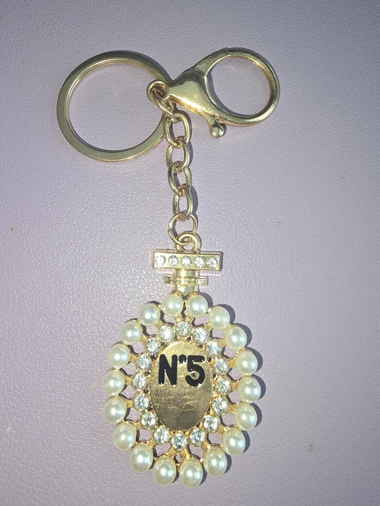 Gold Pearl & Crystal N°5 Keychain - Elegant Gold Keyring / Bag Charm, NWOT