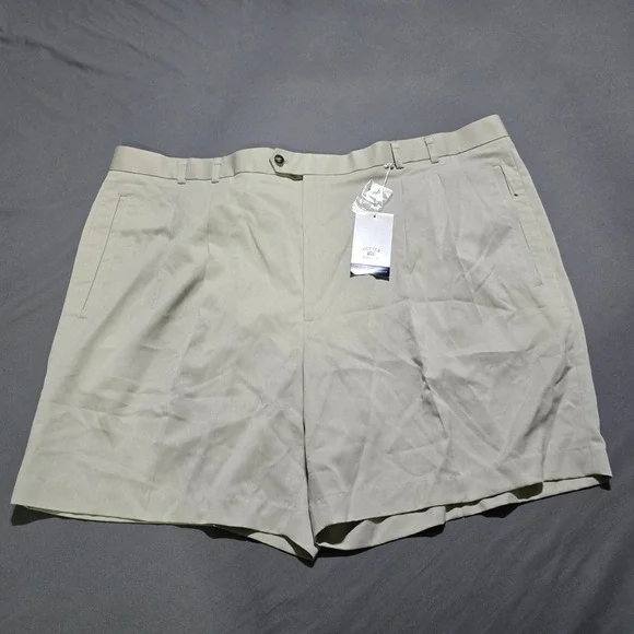 Cutter & Buck Pleated Performance Shorts Mens 52B Beige Tan NEW