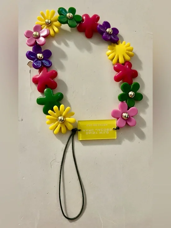 Daisy Marc Jacobs Wild Floral Phone Strap Flowers Charms Brand New