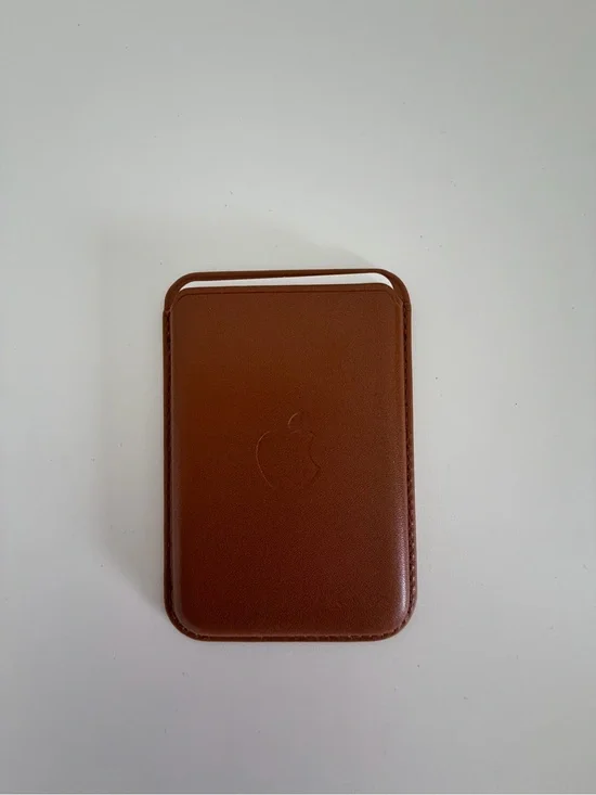 Leather MagSafe Card Wallet - Brown