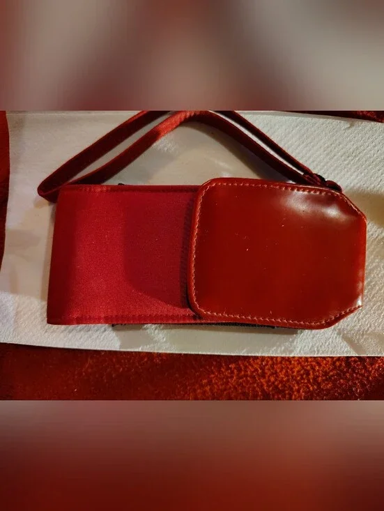 Red Compact Wristlet Wallet