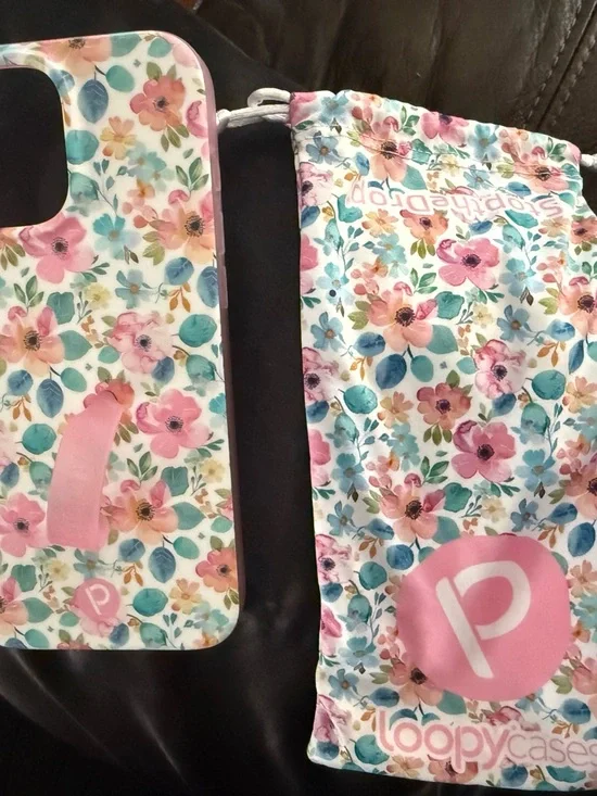 Loopy Case - 16 Pro Max - Pastel Floral Phone Case with Pink Grip (Lefty grip)