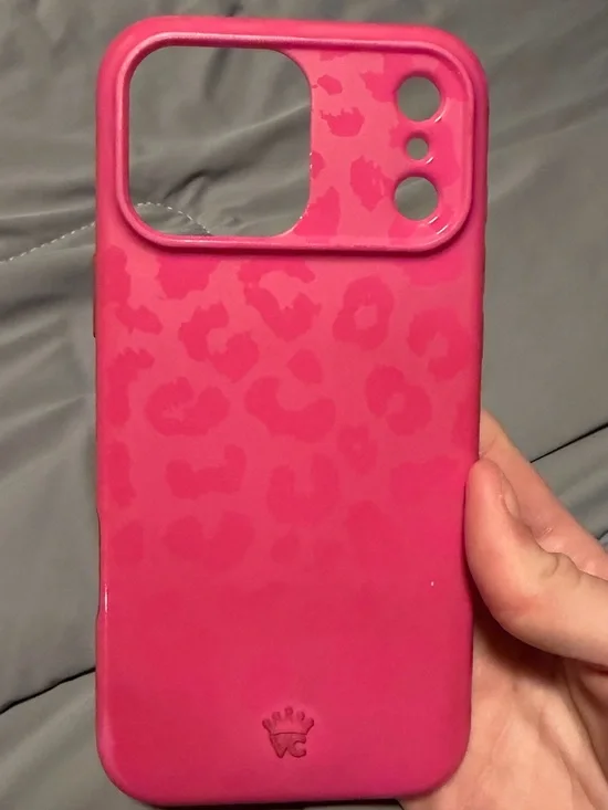 Velvet Caviar Hot Pink Leopard iPhone 17 Pro Max Case