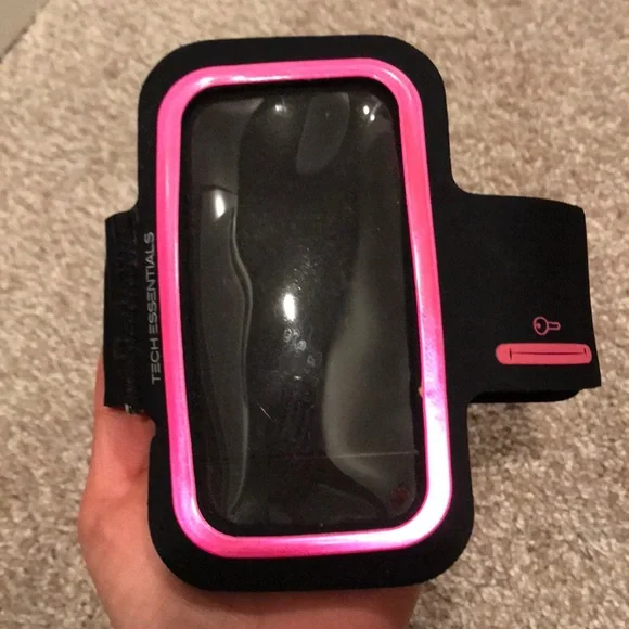 7/15 IPHONE RUNNING ARM BAND