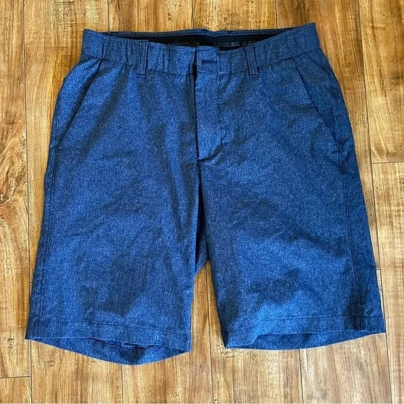 UNDER ARMOUR Men’s Blue Flat Front Golf Shorts Size 30