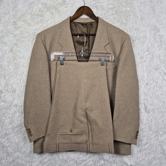 Vintage‎ Levis Action Suit Mens 44S Tan Sta-Prest 2 Piece Blazer Pants Set