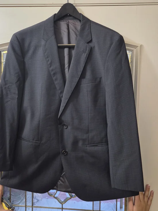 HUGO BOSS Men's Dark Gray Subtle Pattern Suit Jacket Blazer Size 42R