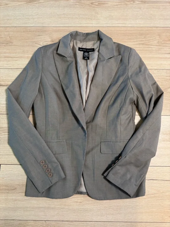 New York & Company Light Gray Women's Tailored Blazer