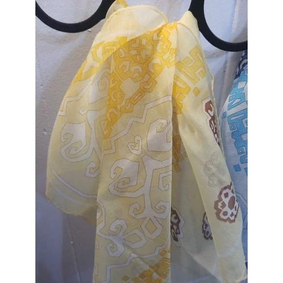 2 Pc Vintage Women's‎ Square Neck Scarfs Yellow Blue Geometric Japan Whimsical
