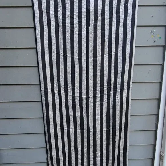 100% Cashmere Pashmina in Silver and Black