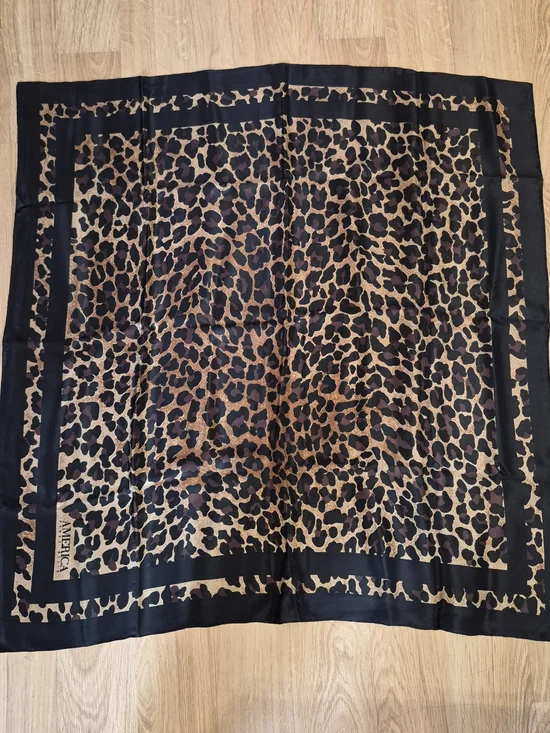 Vintage 90s Perry Ellis America Leopard Print Scarf | Logo | Classic Y2K | Anima