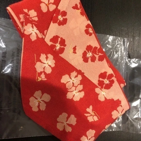 🌺 NWOT Madewell Silk Skinny Bandana