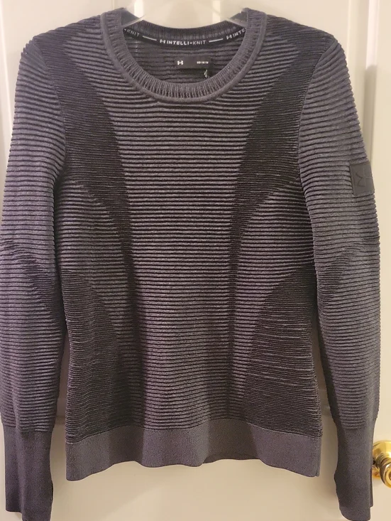 Under Armour Men’s Navy and Black Textured Crewneck Sweater