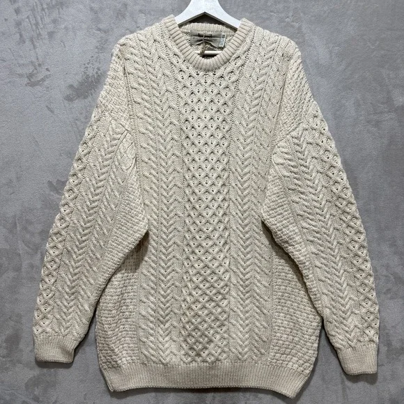 Aran Irish Men's Merino Wool Sweater Cable Knit Traditional Fisherman Pullover