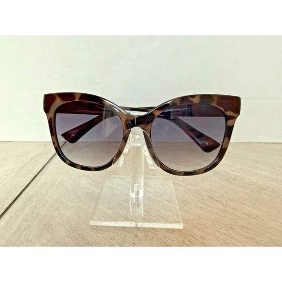 New Quay Australia It's My Way Oversized Cat Eye Sunglasses Tortoise Black Fade