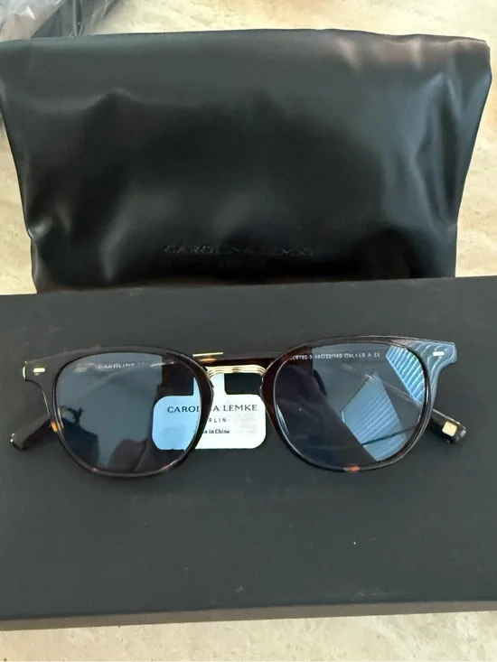 Carolina Lemke Tortoiseshell Round Sunglasses with blue tinted lens FULL SET