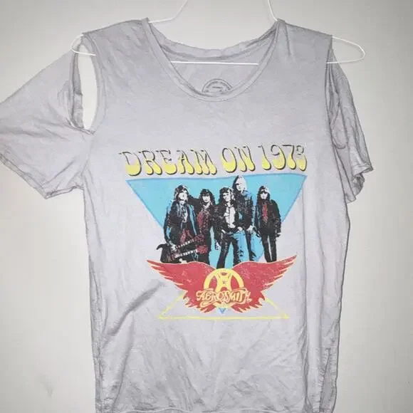 Recycled Karma Aerosmith Dream On 1973 Graphic T-Shirt Light Gray XS/TP